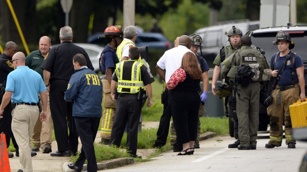  Al menos 2 muertos y varios heridos en un tiroteo en una escuela de Kentucky 