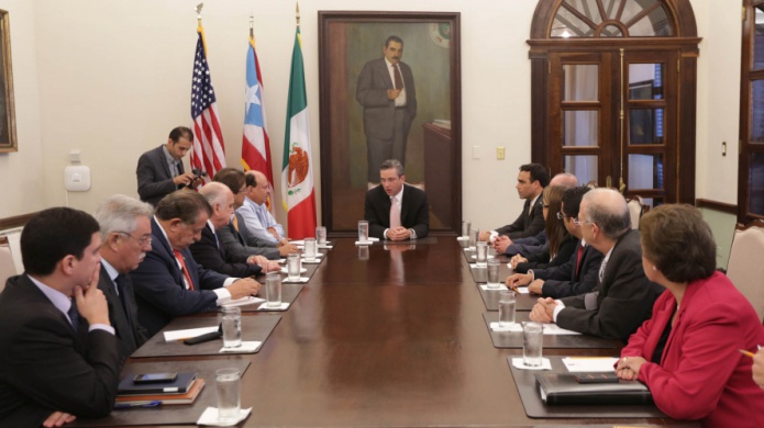 Gobernador recibe a grupo de cÃ³nsules de MÃ©xico en La Fortaleza