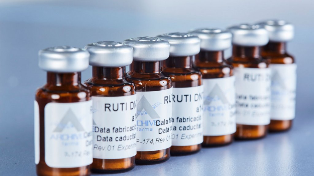  Autorizan la primera vacuna espa&ntilde;ola contra COVID para ensayo internacional 