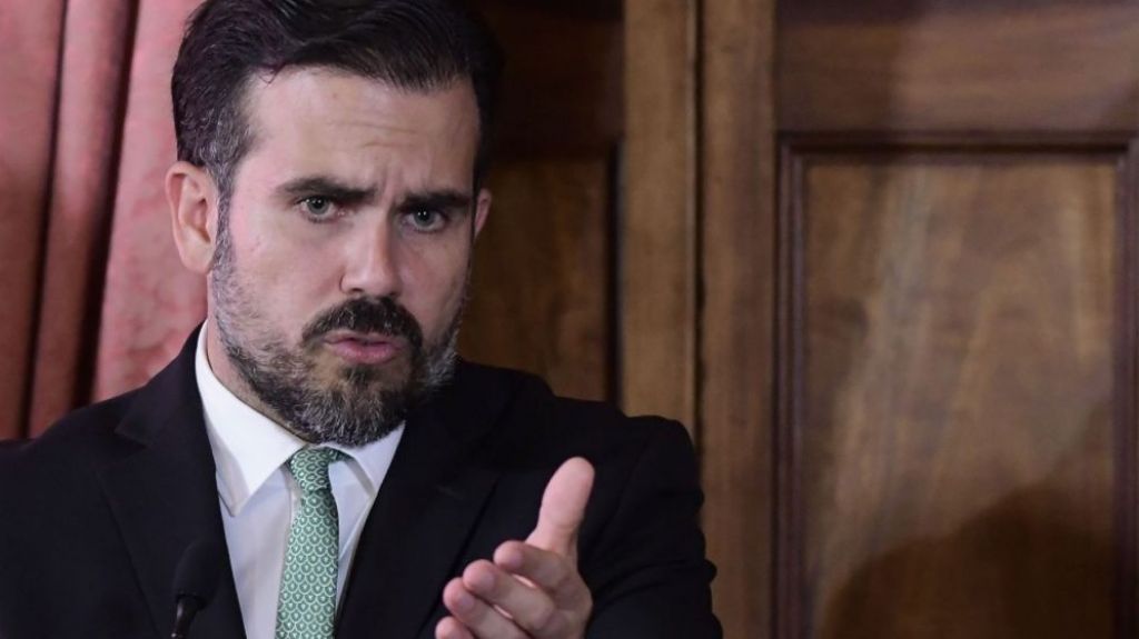  Rossell&oacute; Nevares firma ley para crear el PuertoRico Innovation and Technology Service 