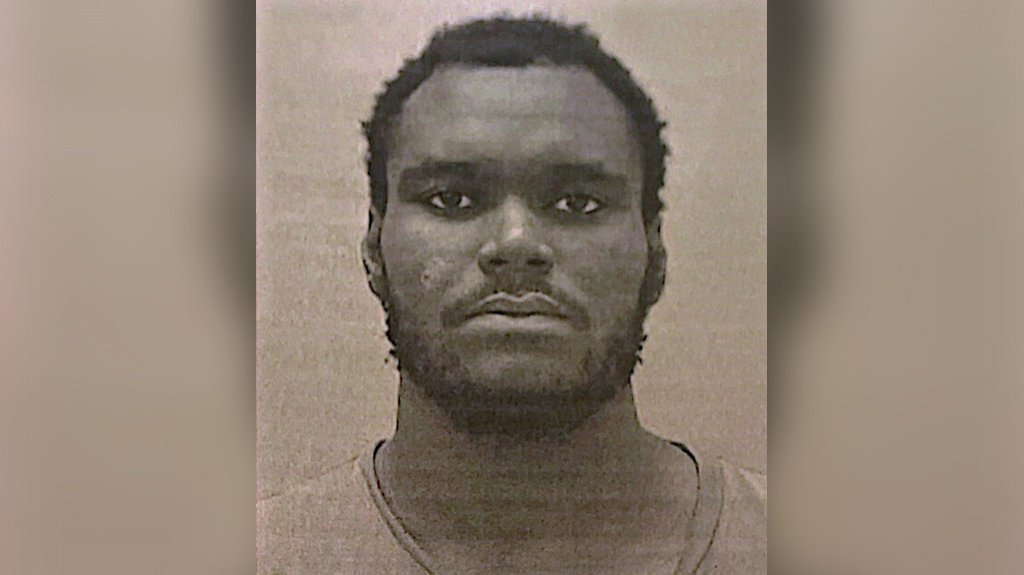  Arrestan a hombre por robo de veh&iacute;culo en San Juan 