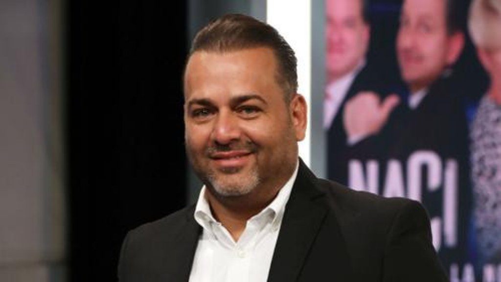  Federales arrestan al productor radial Sixto George 