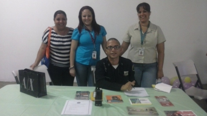 Policia Municipal de CataÃ±o trabajando para la comunidad.