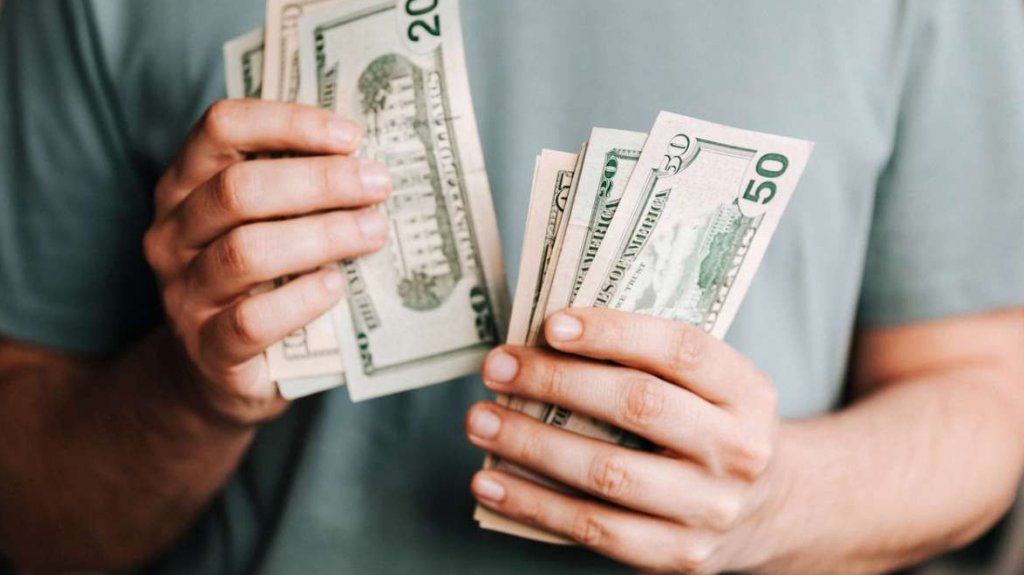  IRS arranca dep&oacute;sito de los $1,400 este fin de semana 