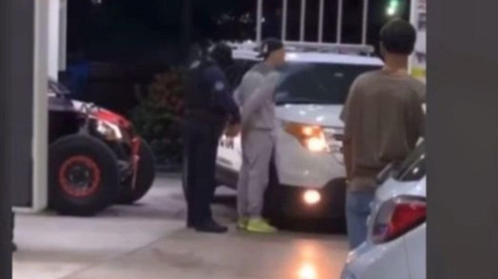  Municipales de Carolina arrestan a reguetonero Luar La L 