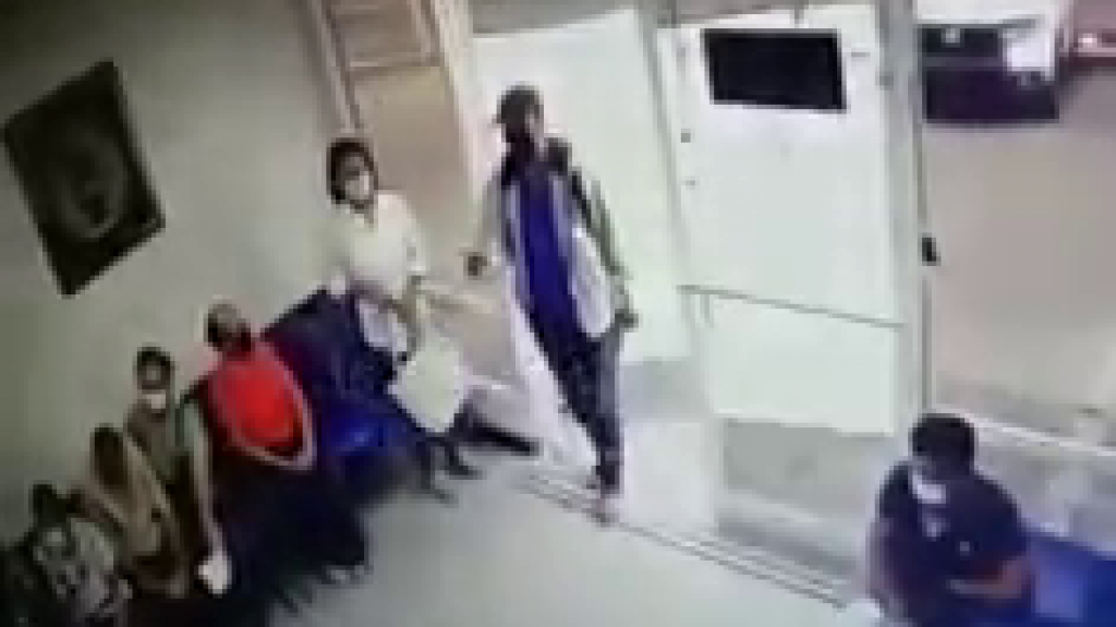  Publican video del momento en que hombre secuestra a mujer en Humacao 