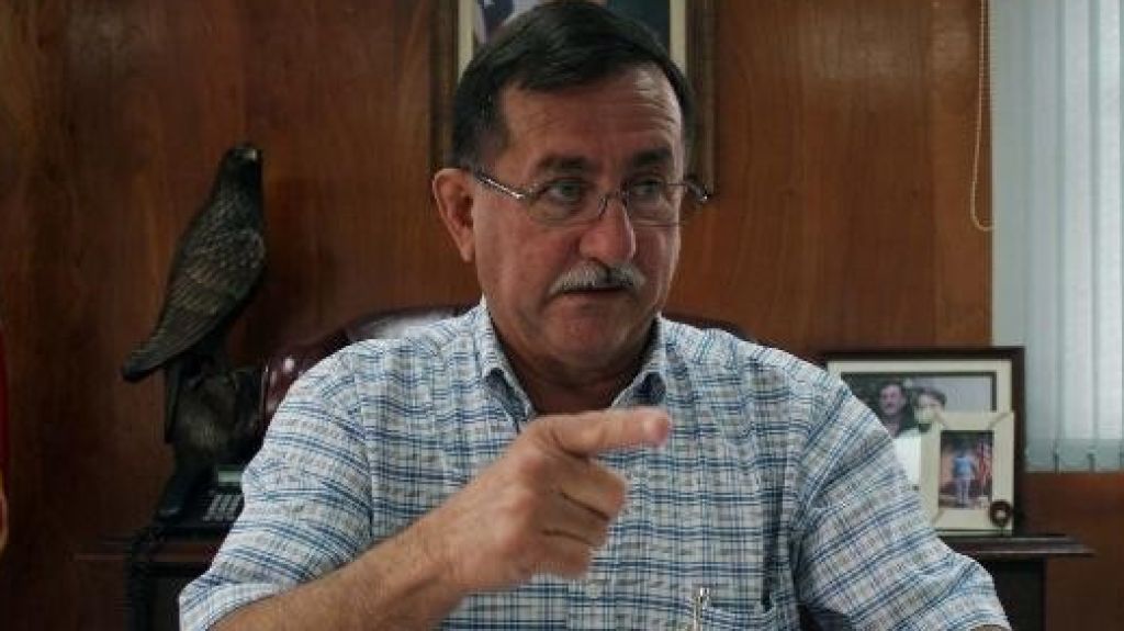  Alcalde de Lares impulsar&aacute; a su hijo para que le sustituya 