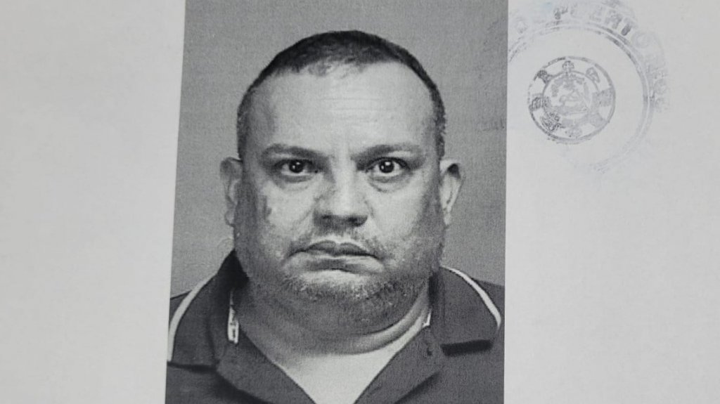  A la c&aacute;rcel hombre que hiri&oacute; a su hermano con un cuchillo en medio de una pelea en Toa Alta 