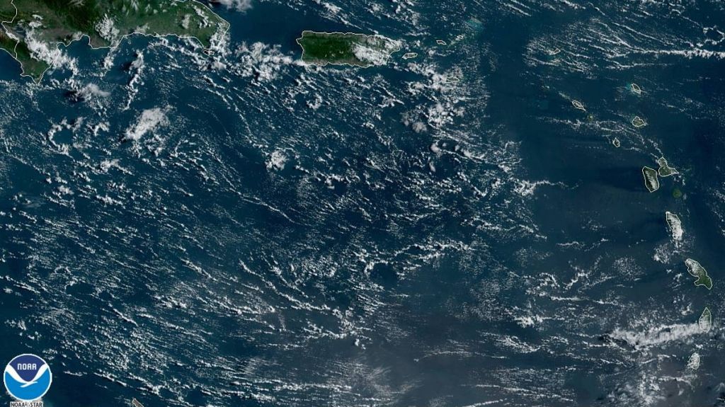  Tiempo m&aacute;s seco, ligeramente brumoso y muy caluroso 