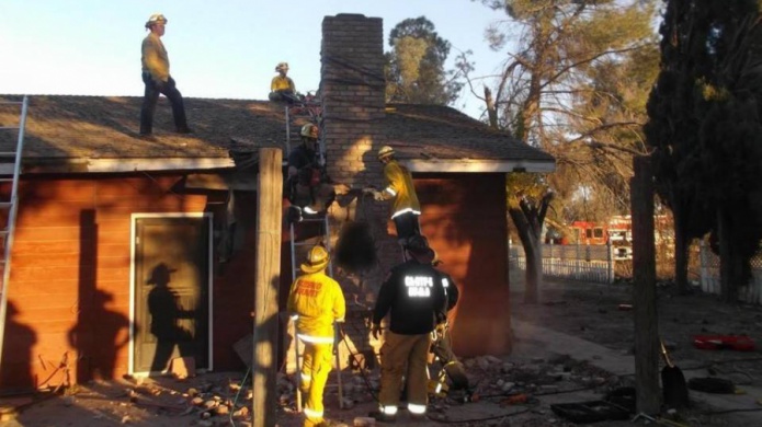 LadrÃ³n muere atascado en chimenea de vivienda de California