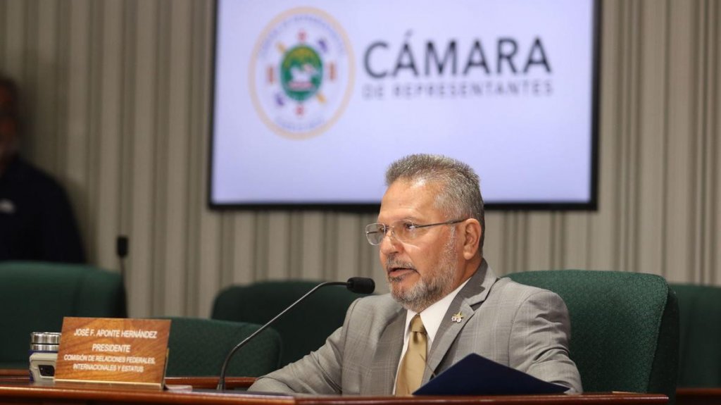  Pol&iacute;ticos del PNP dicen que el PPD quiere imponer un IVU de un 16.5 por ciento 