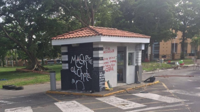 Fotos evidencian destrucción y daños en la UPR a un mes de la huelga 