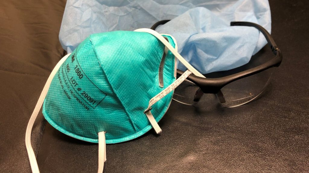  D&iacute;a 4: El doble dolor de la muerte por COVID-19 en Nueva York 