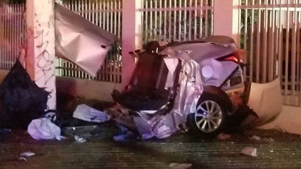  Fotos: Muere conductor que transitaba contra el tr&aacute;nsito en Bayam&oacute;n 