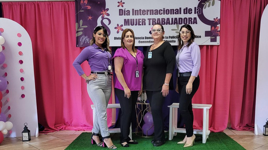  Personal de Violencia Domestica de Aibonito, lleva a cabo actividad &ldquo;Mujer Dorada&ldquo; en el d&iacute;a Internacional de la Mujer en Barranquitas 