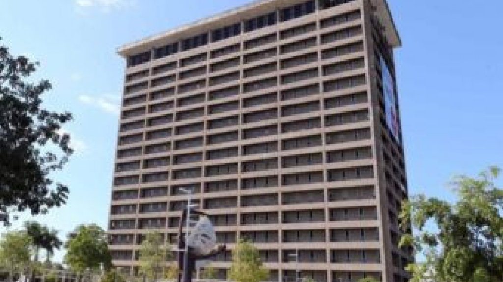  Edificios públicos no logra reducir millonarios balances de renta 