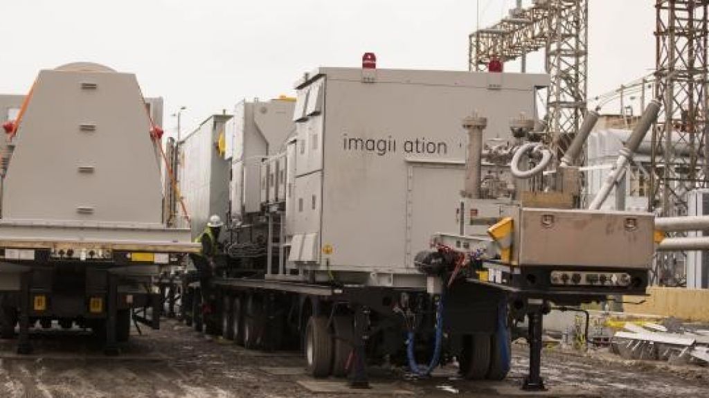 AEE instala generador en Humacao este viernes