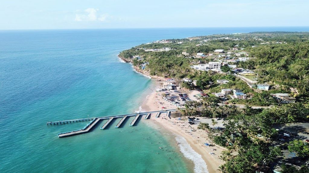  Hallan cad&aacute;ver de mujer flotando en aguas de Aguadilla 