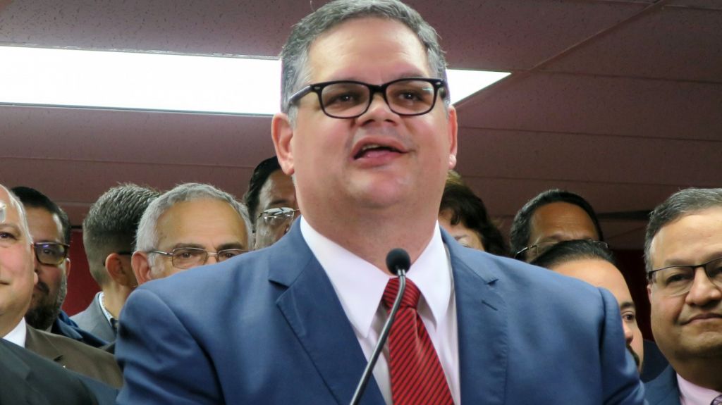  An&iacute;bal Jos&eacute; Torres afirma que su partido "sacar&aacute;" a la isla de la crisis 