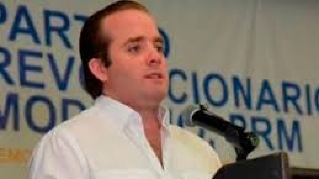  Paliza dice que dos senadores oficialistas quieren extender su periodo “sin que nadie les vote” 