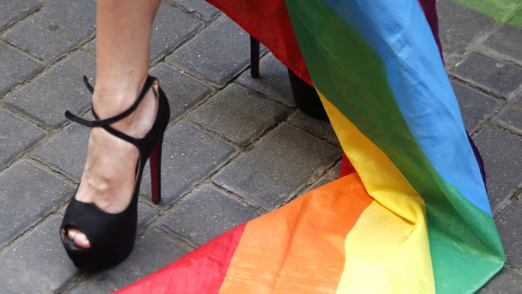  Muere mujer transexual de origen mexicano tras operaci&oacute;n de gl&uacute;teos en Miami 