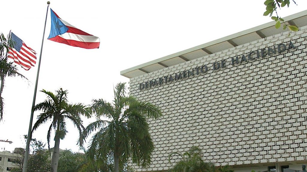  Hacienda envía esta semana más de 400 multas electrónicas a comerciantes por incumplimiento en la utilización del terminal fiscal del IVU 