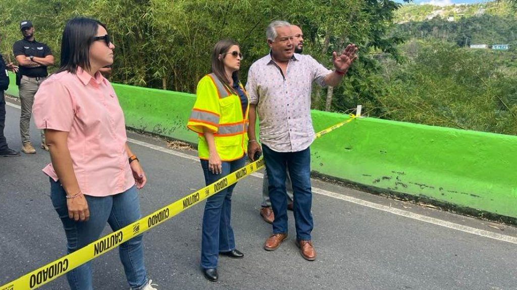  Alcalde de Comerío denuncia insostenibilidad de derrumbes en la PR 167 y pide acción gubernamental 