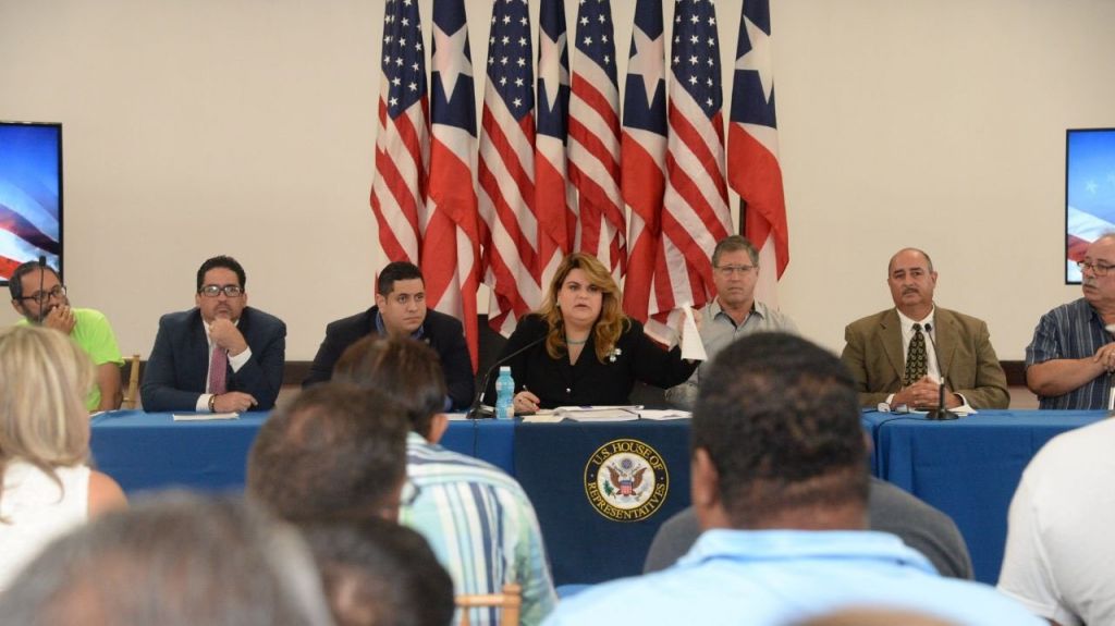  Primera cumbre de pescadores, convocada por comisionada residente, re&uacute;ne sobre 163 trabajadores de la industria 
