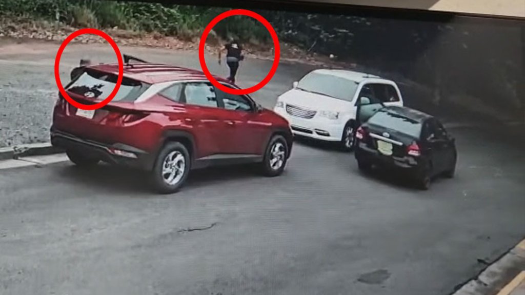  Exclusivo: Video del momento en que &ldquo;asaltantes&rdquo; hieren a ex polic&iacute;a en Rio Piedras 