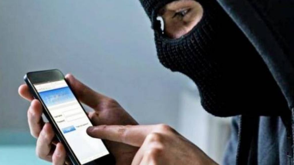  Hombre cae en fraude telefonic&oacute; en Cayey 