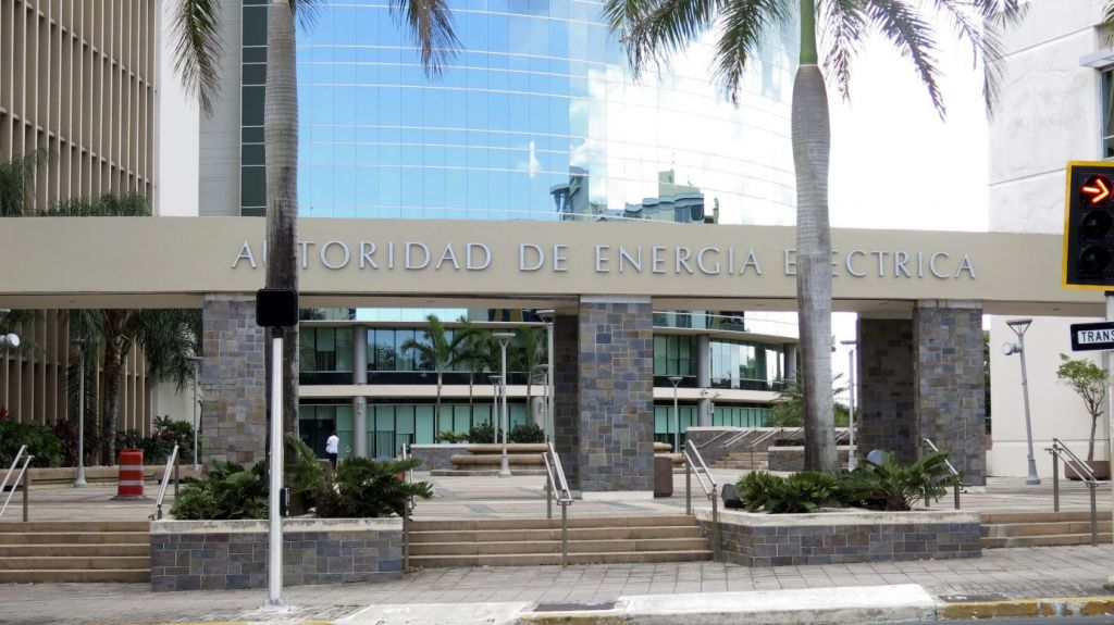  Los clientes de el&eacute;ctrica de Puerto Rico ver&aacute;n reducida su factura en 30 d&oacute;lares 