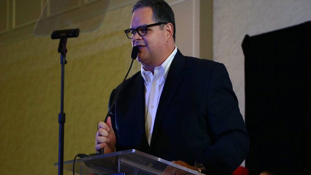  An&iacute;bal Jos&eacute; Torres pide intervenci&oacute;n del gobernador y la jueza presidente del Tribunal Supremo supuesta intervenci&oacute;n del juez y esposo de Wanda V&aacute;zquez 