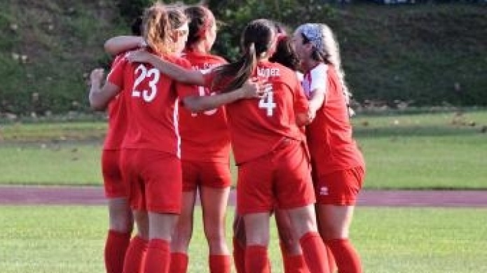 Jerezanas y Juanas siguen invictas en el fÃºtbol universitario