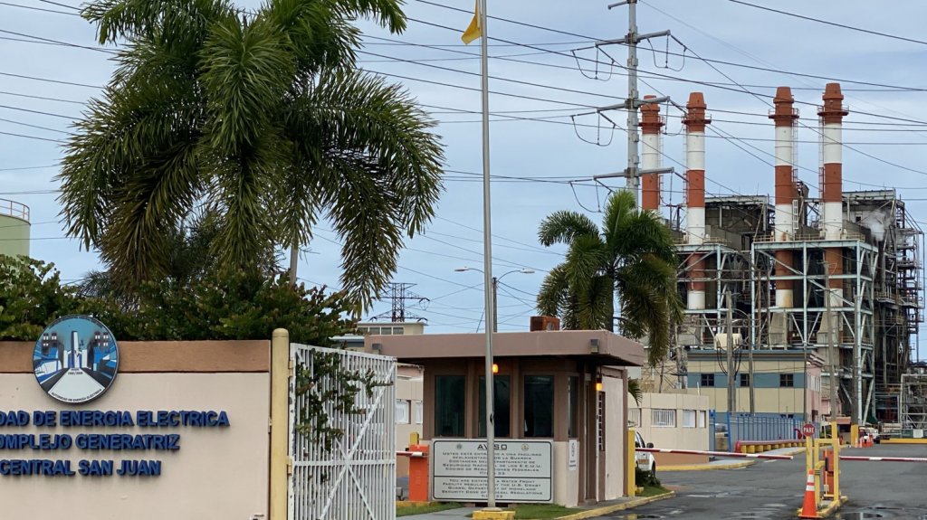  Organizaciones ambientales denuncian que, en menos de tres meses, Luma ha facturado 26.3 millones en contratos para ejecutivos, abogados y publicidad 