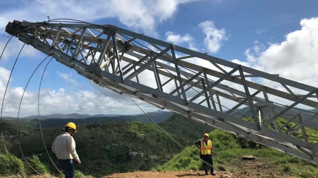  Piden a Pierluisi que intervenga para evitar colapso del Sistema de Retiro de los Empleados de la AEE y del servicio de electricidad ante un huracán 