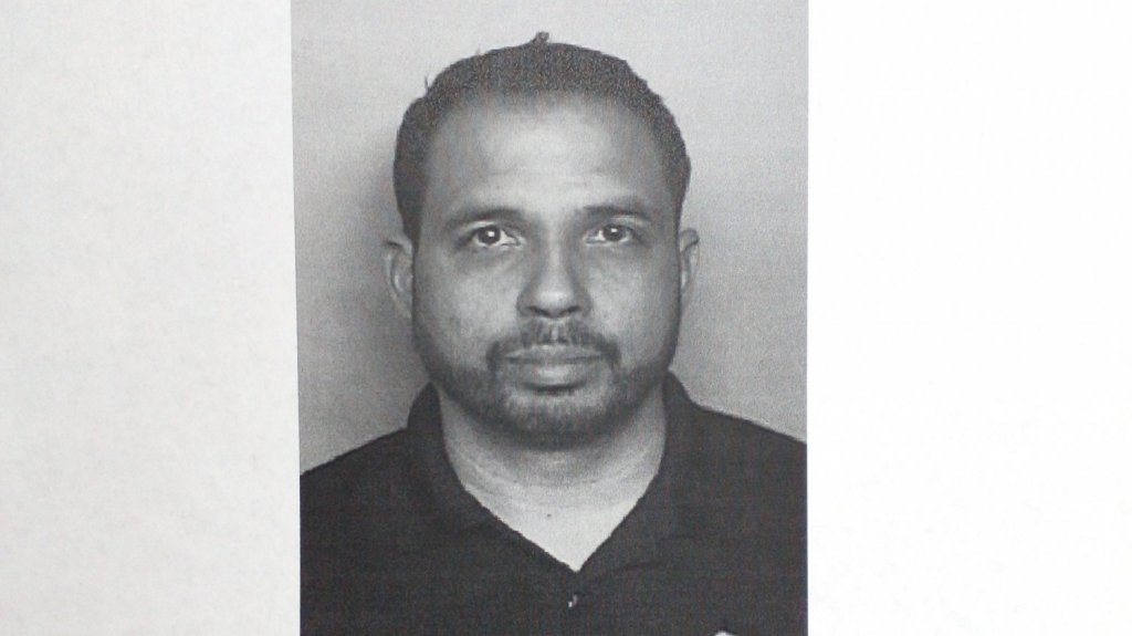  Le someten cargos por violaci&oacute;n a orden de protecci&oacute;n 