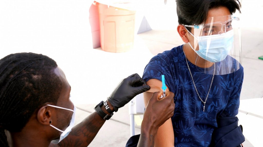  Estados Unidos acumula 593.156 muertes y 33.213.320 contagios 