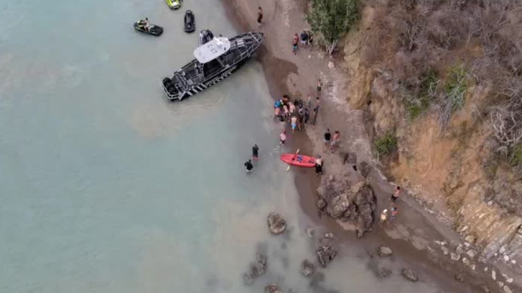  Captan en video momento en que tratan de dar primero auxilios a hombre accidentado en un Jetski en Cabo Rojo 