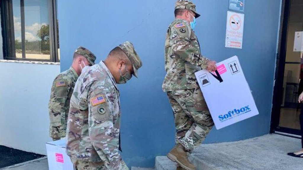  Alcanzan la capacidad máxima de hoy jueves para vacunar a los profesionales de la salud 