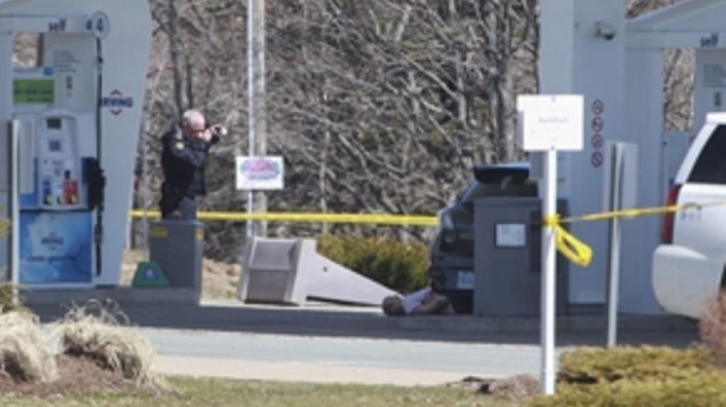  La Polic&iacute;a eleva a 14 el n&uacute;mero de muertos en tiroteo en el este de Canad&aacute; 