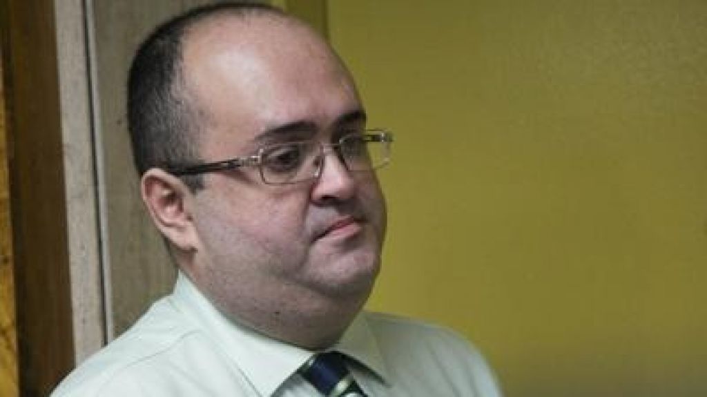  Hallan causa contra exjuez Rafael Ramos S&aacute;enz 