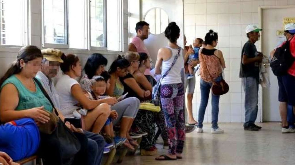  Aprueban ley para que menores reciban tratamientos m&eacute;dicos no urgentes sin la presencia de persona con patria potestad 