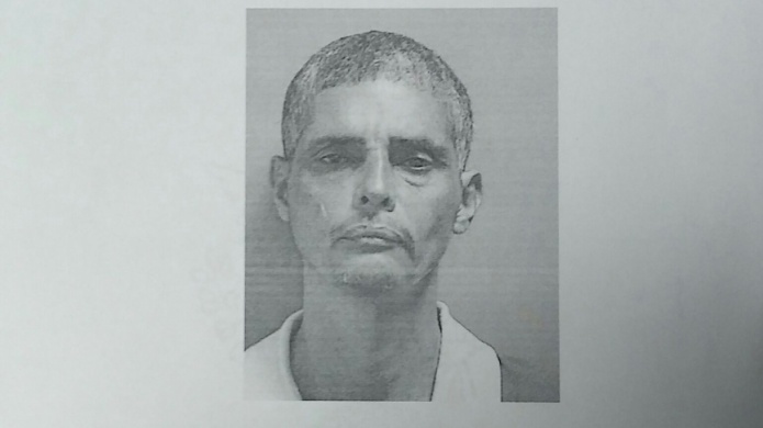 A la cÃ¡rcel por drogas y por bajar el inodoro para desparecerla

