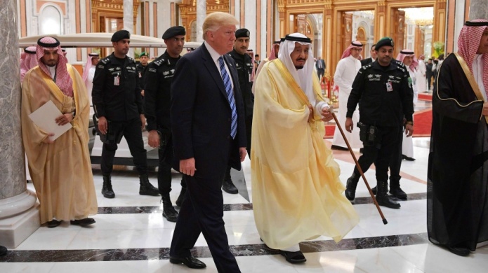 EE.UU. y Arabia Saudita reconocen que es necesario mantener la "unidad e integridad" de Siria