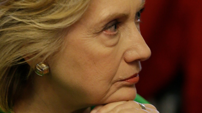 'Me rehÃºso a ver esto como normal', dice Hillary sobre tiroteo en California