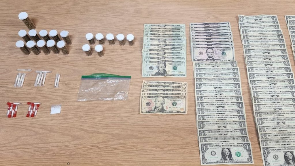  Ocupan drogas y dinero en efectivo en residencial de Bayam&oacute;n 