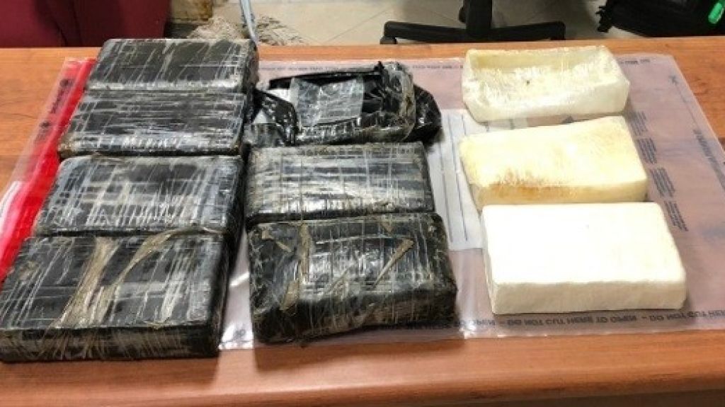  Ocupan 10 bloques de coca&iacute;na ocupados en persecuci&oacute;n en el mar cerca de Culebra 