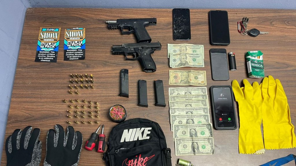  Arrestan a tres hombres por armas y drogas en Las Piedras 