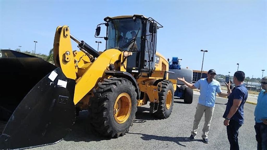  Arecibo aumenta su maquinaria pesada ante la temporada de huracanes 