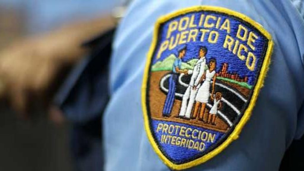  &ldquo;Se Tumban&rdquo; $10 mil en efectivo de un veh&iacute;culo en Bayam&oacute;n 